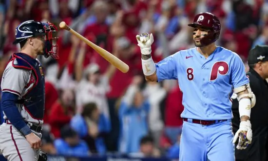 Castellanos Hits 2 Homers Again, Powers Phillies Past Braves 3–1 and Into 2nd Straight NLCS