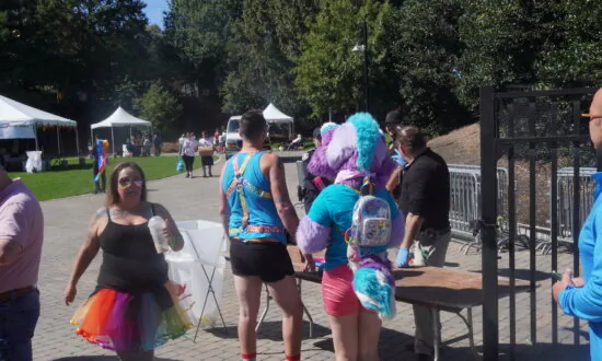 Drag Show at Knoxville Pride Fest Tests Tennessee Child Protection Law