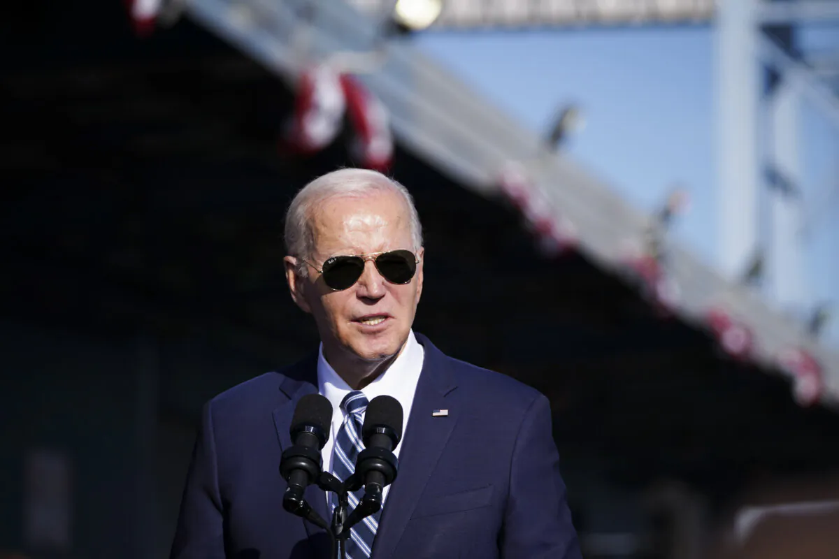 President Joe Biden speaks about Bidenomics, announcing clean manufacturing investments in regional clean hydrogen hubs at Tioga Marine Terminal in Philadelphia, Pa., on Oct. 13, 2023. (Madalina Vasiliu/The Epoch Times)