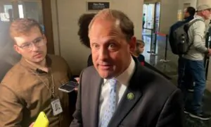 ‘I’m Cheering for Unity’: Rep. Barr Supports Jordan for House Speaker, Says McCarthy ‘A Backup Option’