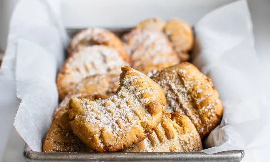 Einkorn Almond Cookies