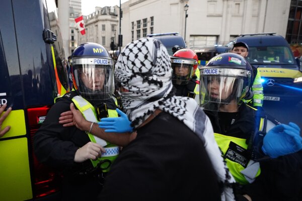 Epoch Times Photo