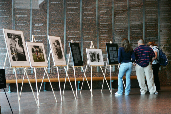 Epoch Times Photo