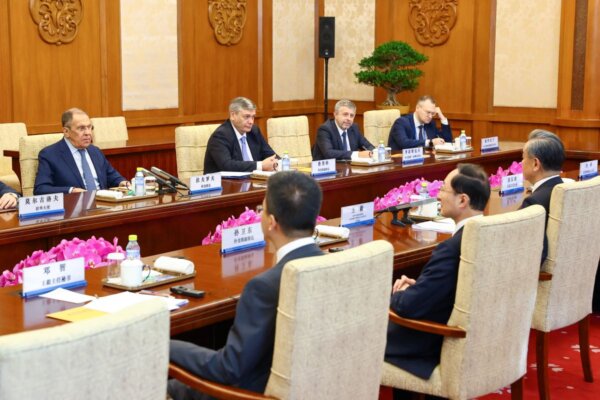 id5510715-lavrov-in-china