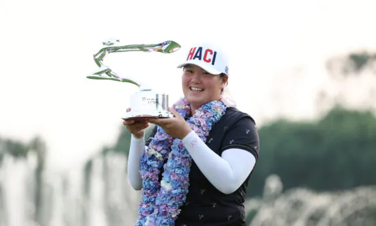 SoCal’s Angel Yin Wins Maiden LPGA Event in Playoff Over Lilia Vu