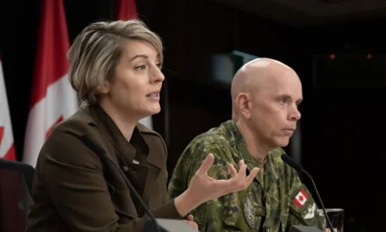 First Group of Canadians Leave West Bank for Jordan as Those in Gaza Brace for Worst