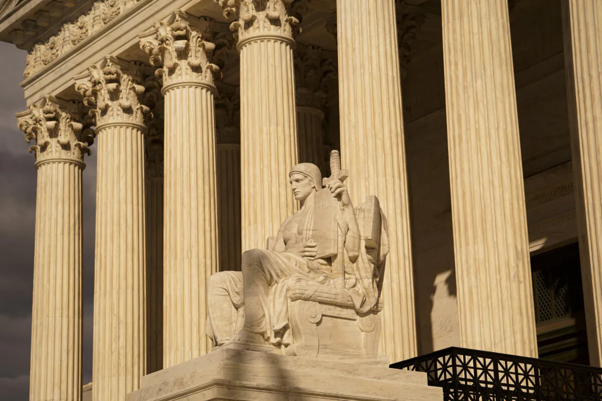 The U.S. Supreme Court in Washington on Oct. 16, 2023. (Madalina Vasiliu/The Epoch Times)