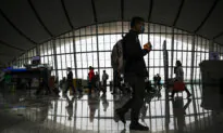 ANALYSIS: China’s Wealthy Fleeing Amid Economic Downturn, CCP’s Clampdown on Capital Flight