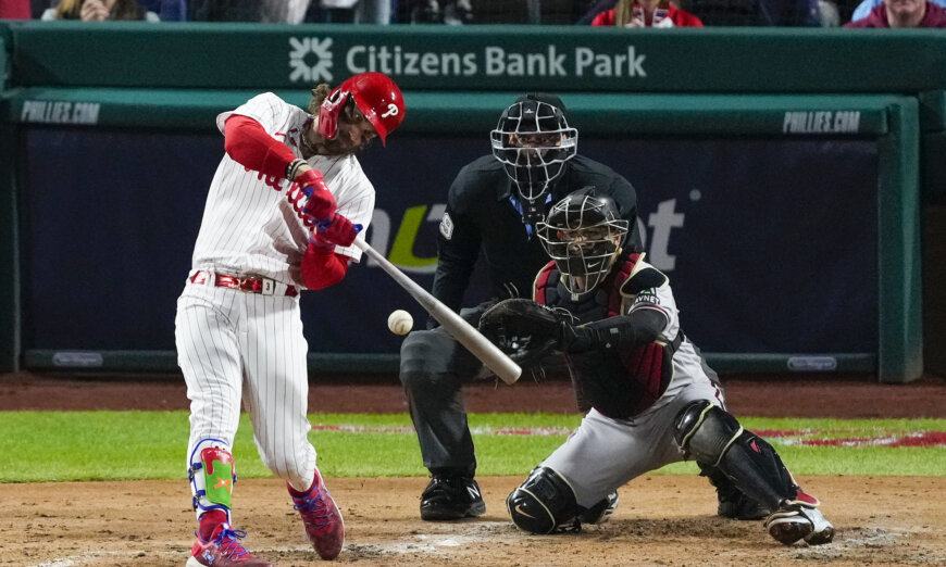 Kyle Schwarber sets HR mark, Phillies down D-backs in Game 5