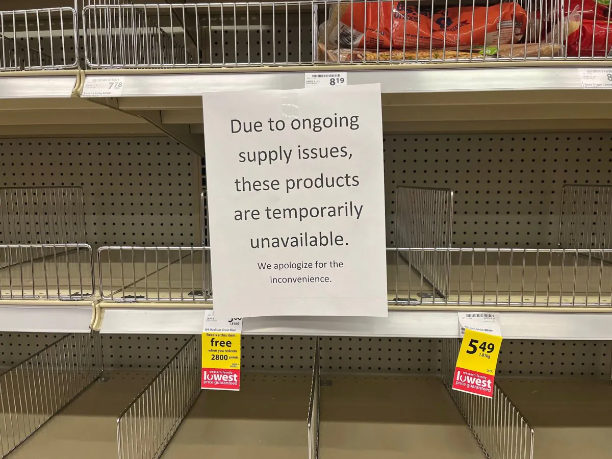 A sign in Save-On Foods informing shoppers that supply issues have caused some products to be temporarily unavailable in Edmonton, Canada, on Dec. 10 2021.(Shutterstock)