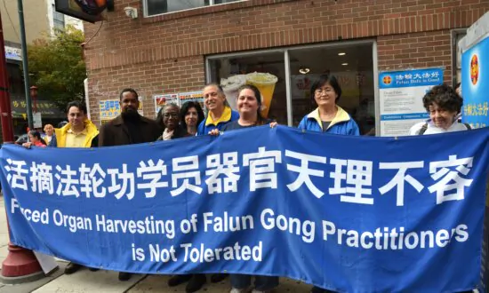 Philadelphia Rally Celebrates 420 Million Chinese Quitting CCP
