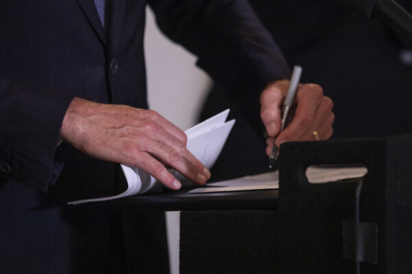 Epoch Times Photo