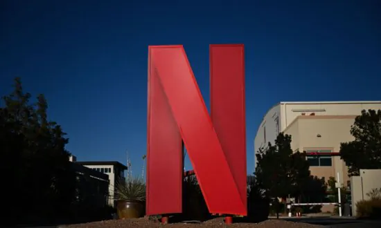 Netflix, Disney Ask Court to Block Rule Forcing Them to Subsidize Canadian Broadcast Content