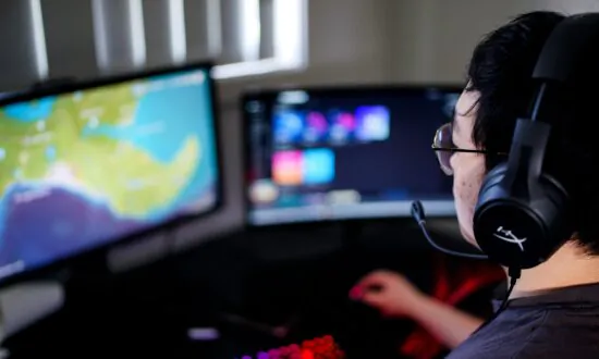 Digital Skills of Australian Students Dropping Despite Record Screen Time: Report
