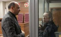 Russian Court Extends Detention of US Journalist to Dec. 5