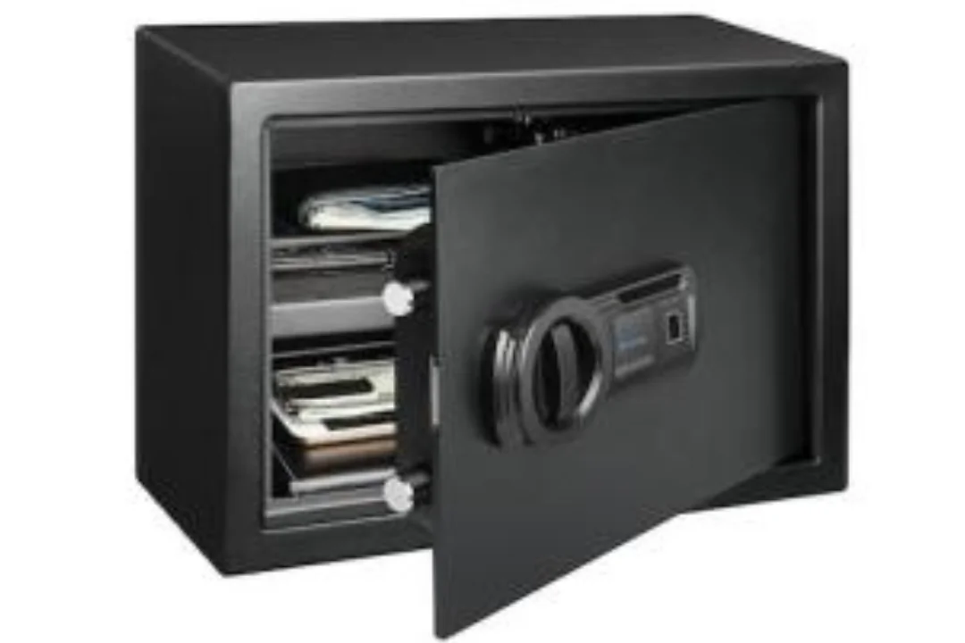 Recalled Fortress Medium Personal Safe with Biometric Lock, Model 44B20. (Courtesy CPSC)