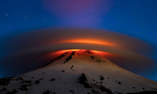 Photo of Dramatic Cloud Rings Over a Volcano Wins ﻿Weather Photographer of the Year 2023