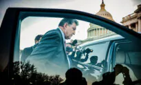 Manchin’s Retirement From Senate Sparks Rumors of a Third-Party Presidential Run