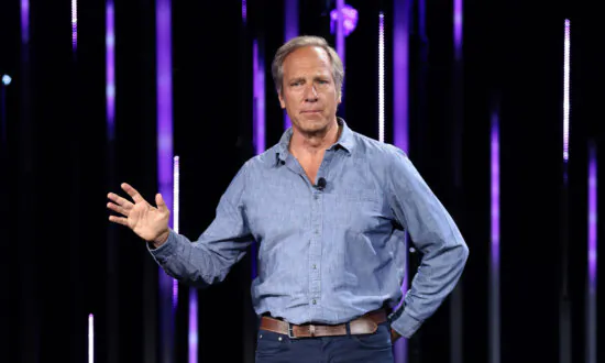 Mike Rowe’s Intentionally Unintentional Intentional Purpose-Driven Life