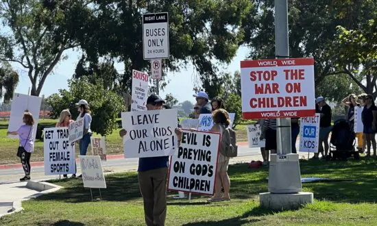 International ‘Stop the War on Children’ Rally Draws Thousands