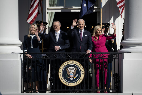 Epoch Times Photo