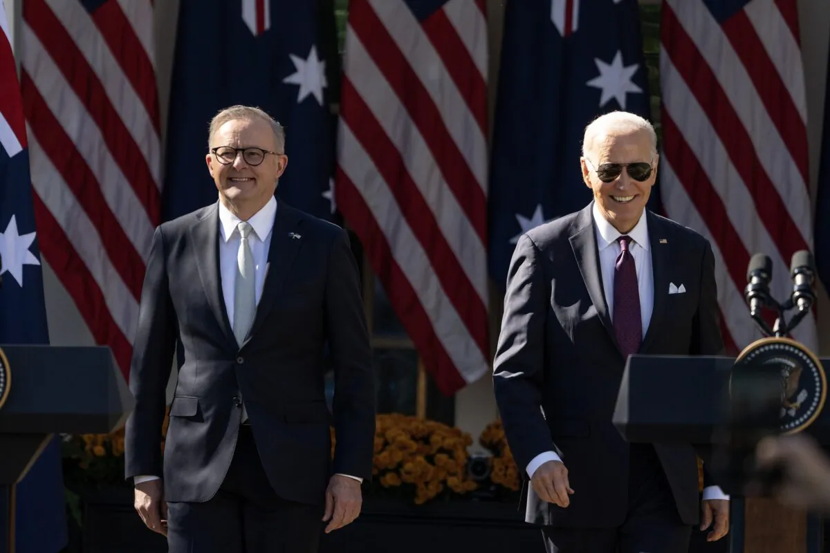 U.S. President Joe Biden (R) and Prime Minister of Australia Anthony Albanese walk into the Rose Garden for a press conference at the White House on Oct. 25, 2023. (Drew Angerer/Getty Images)