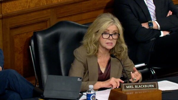 'What Is Your Job?': Sen. Blackburn Presses Refugee Resettlement Official on 85,000 Missing Illegal Immigrant Children