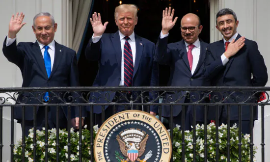 Lawmaker Nominates Trump for Nobel Peace Prize for Abraham Accords