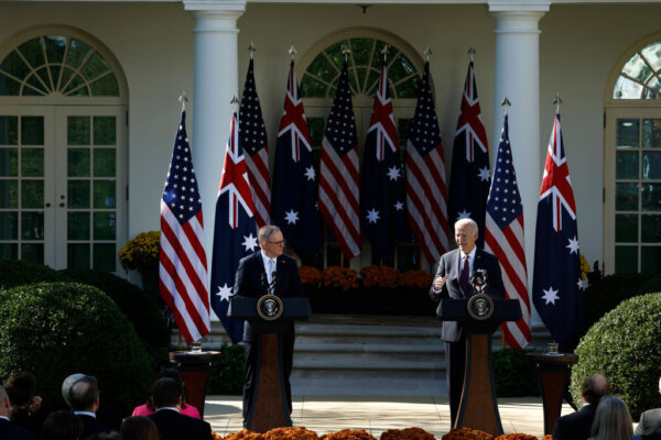 Epoch Times Photo