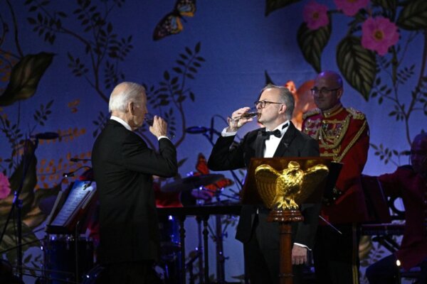Epoch Times Photo