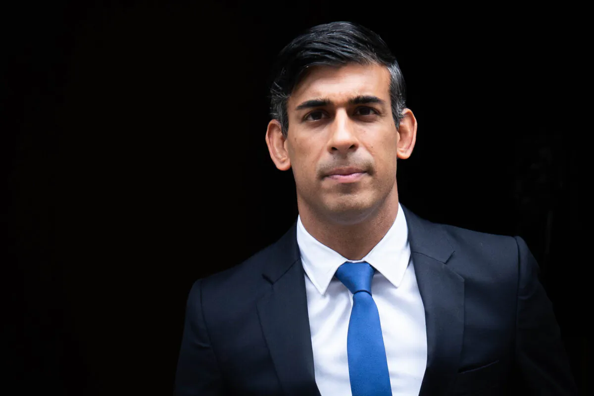 Prime Minister Rishi Sunak departs 10 Downing Street in London on Oct. 25, 2023. (James Manning/PA )