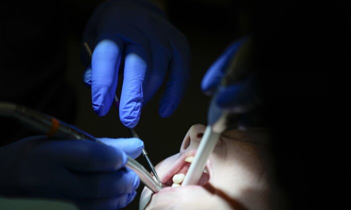 Dentists Decry Being Left in the Dark About Federal Dental Insurance Plan