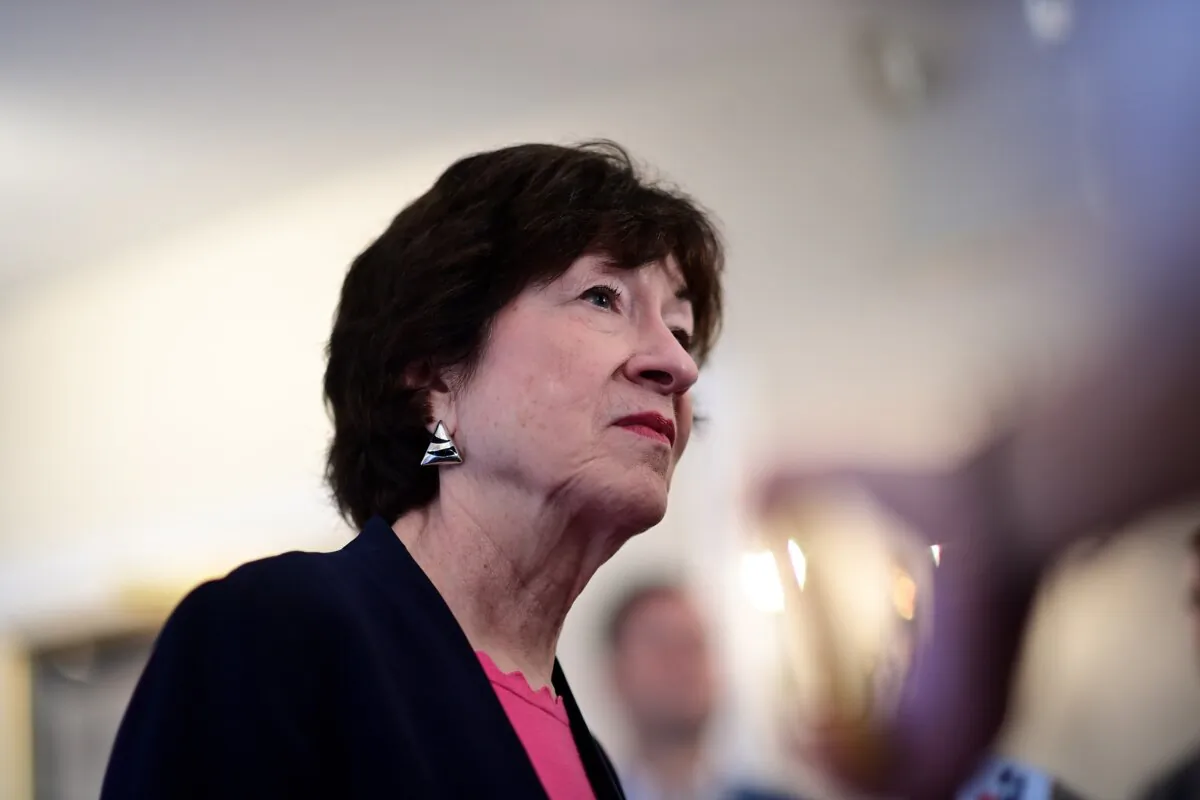Sen. Susan Collins addresses the press in Washington Crossing, Pa., on Nov. 6, 2022. (Mark Makela/Getty Images)