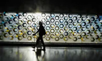 Inflation Is Pressuring Travelers to Take the Holiday Season Off