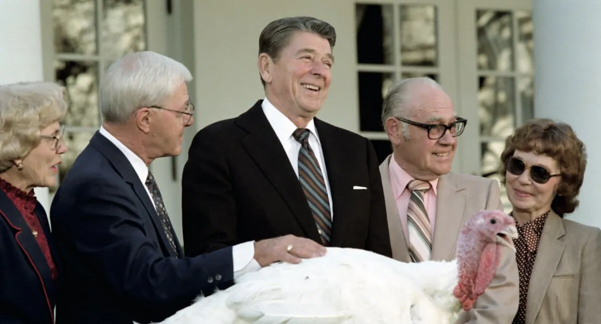 Ronald Reagan and the exonerated turkey. (The White House Historical Association)