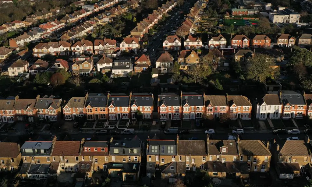 An aerial view shows residential housing in south-east London on Jan. 13, 2023. (Daniel Leal/AFP via Getty Images)