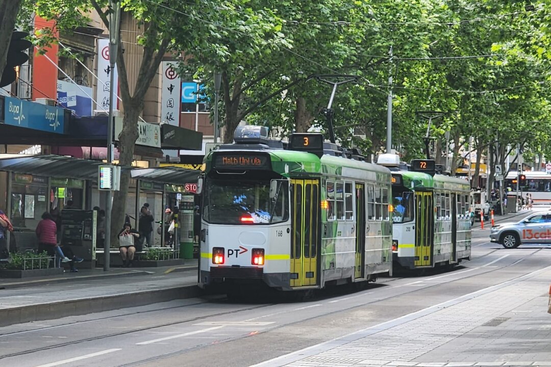 Homeless Man on Bail Accused of Stabbing Woman in Neck on Melbourne Tram