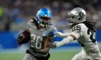 Lions Lean on Jahmyr Gibbs’ Legs, Jared Goff’s Arm in 26–14 Win Over Offensively Challenged Raiders