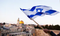 Israeli Government Gives Briefing in English