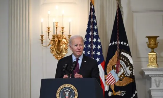 Biden Unveils New Plan to Crack Down on ‘Junk Fees’ in Investment Advice