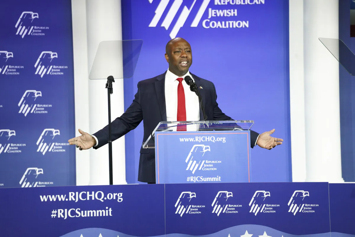Republican presidential candidate Sen. Tim Scott (R-S.C.) speaks at the Republican Jewish Coalition in Las Vegas, Nev., on Oct. 28, 2023. (Madalina Vasiliu/The Epoch Times)