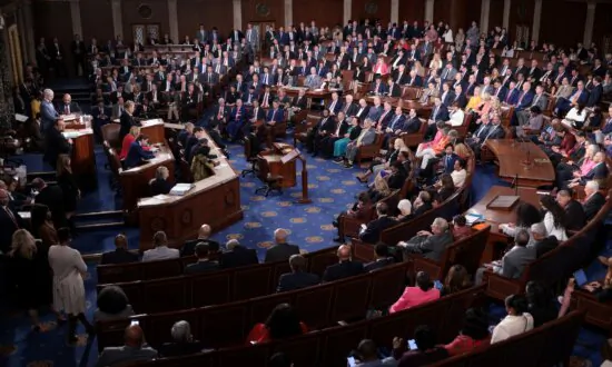 ANALYSIS: 2024 Election: Speculation Builds for Senate to Flip Red, House to Turn Blue