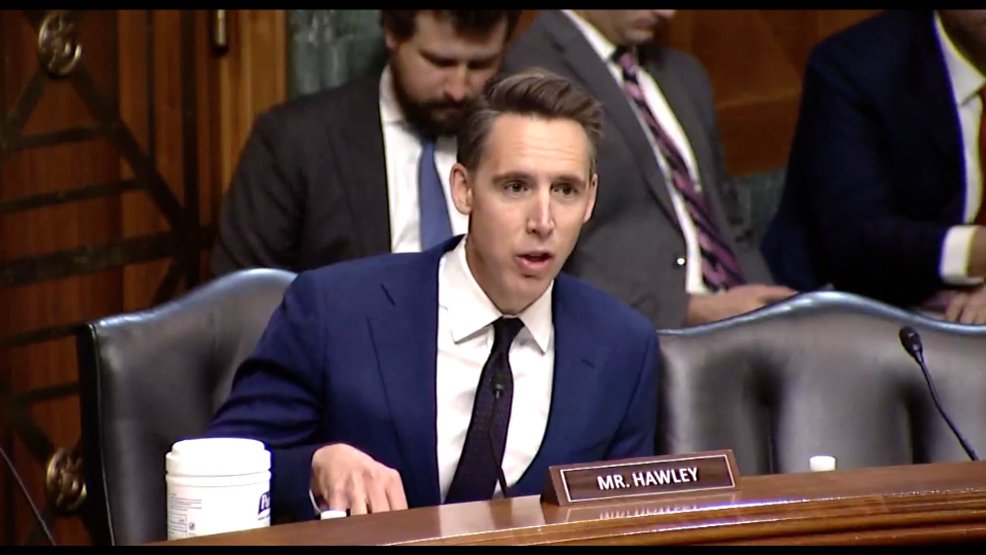 Sen. Hawley questions nominee on stance towards violence against Jewish Americans.