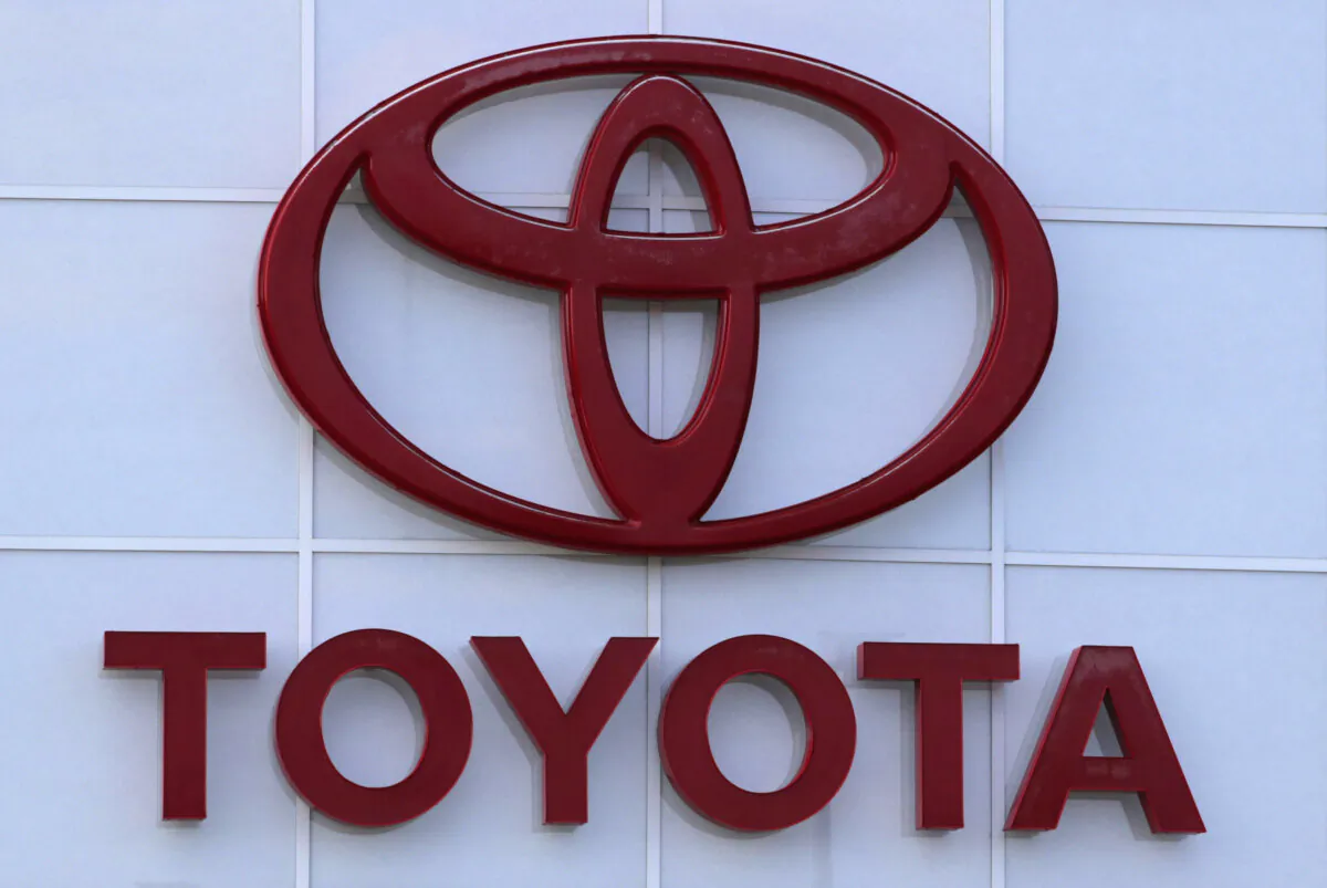 The Toyota logo on a dealership in Manchester, N.H, on Aug. 15, 2019. (Charles Krupa/AP Photo)