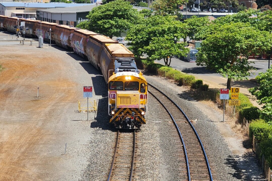 Cover image for Farmers Seek Answers After Labor Scales Back Inland Rail Project