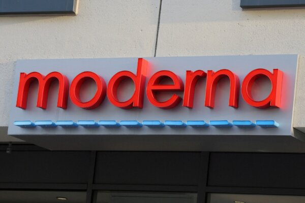FDA Approves Moderna’s New COVID-19 Vaccine