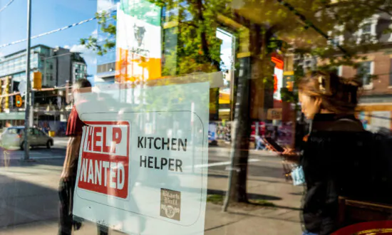Canada Adds Nearly 41,000 Jobs to Economy as Unemployment Rises to 5.8 Percent