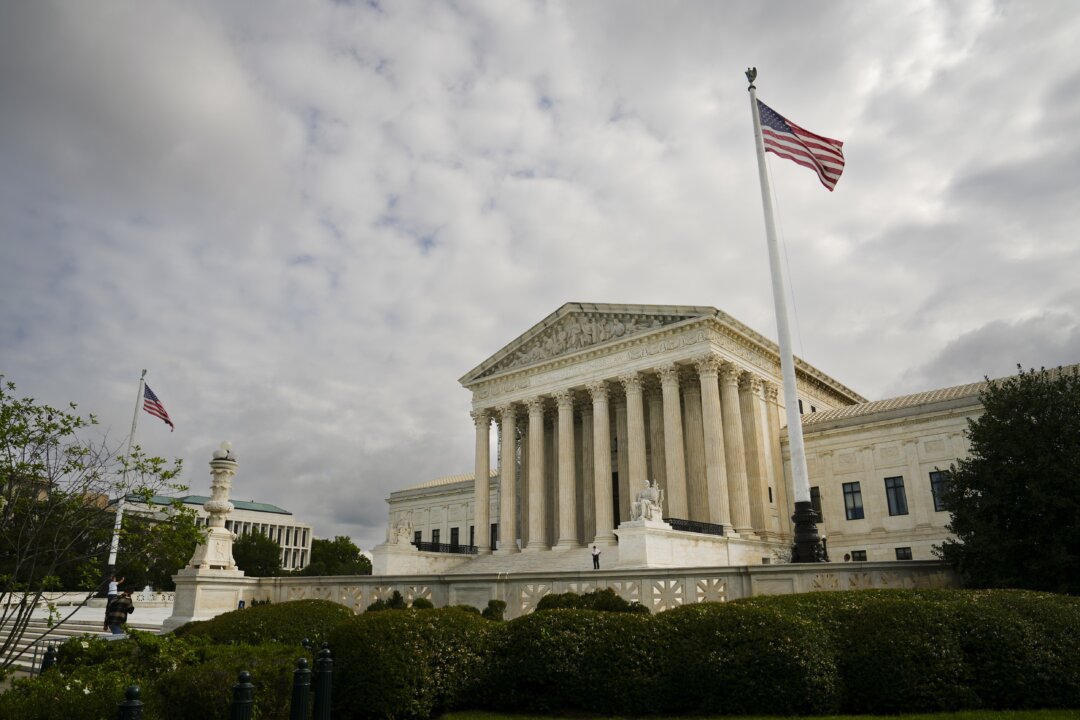 Supreme Court To Weigh 2nd Amendment Rights Of Those Accused Of Domestic Violence The Epoch Times