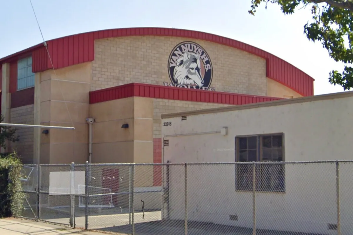 Van Nuys High School at 6535 Cedros Ave in Van Nuys, Calif. (Google Maps/Screenshot via The Epoch Times)
