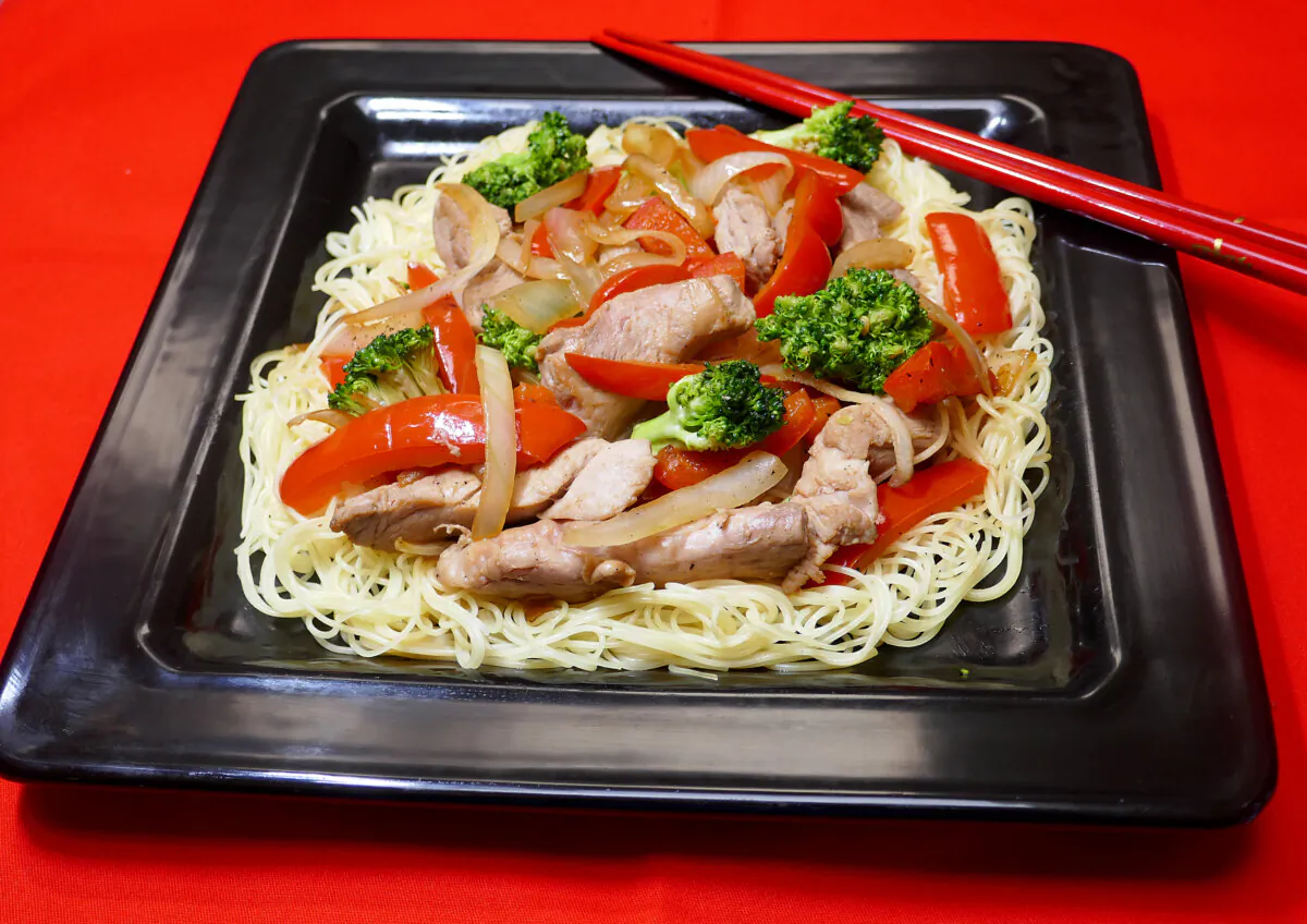 Honey Glazed Stir-Fried Pork. (Linda Gassenheimer/TNS)